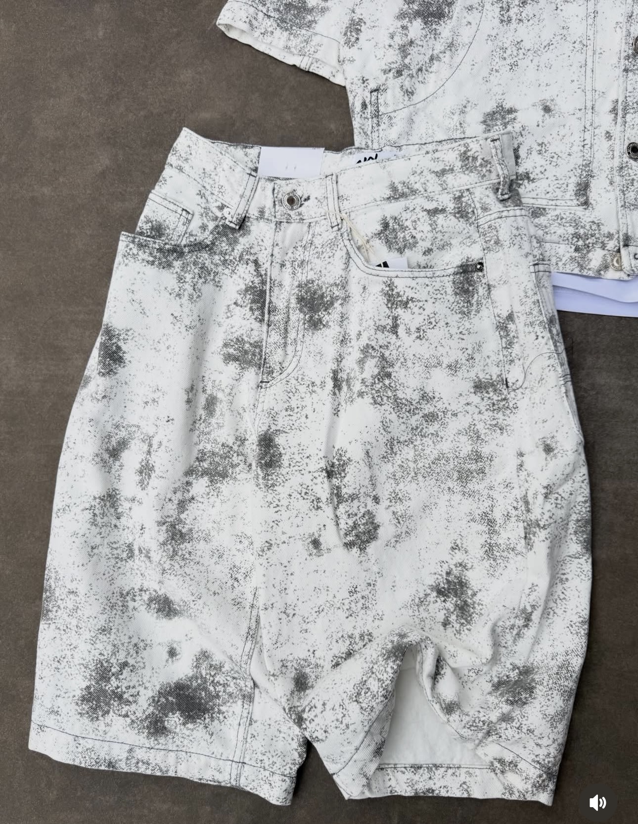 Jorts bege mochté