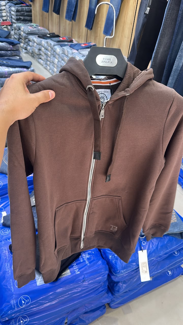 Hoodie dezigs marron