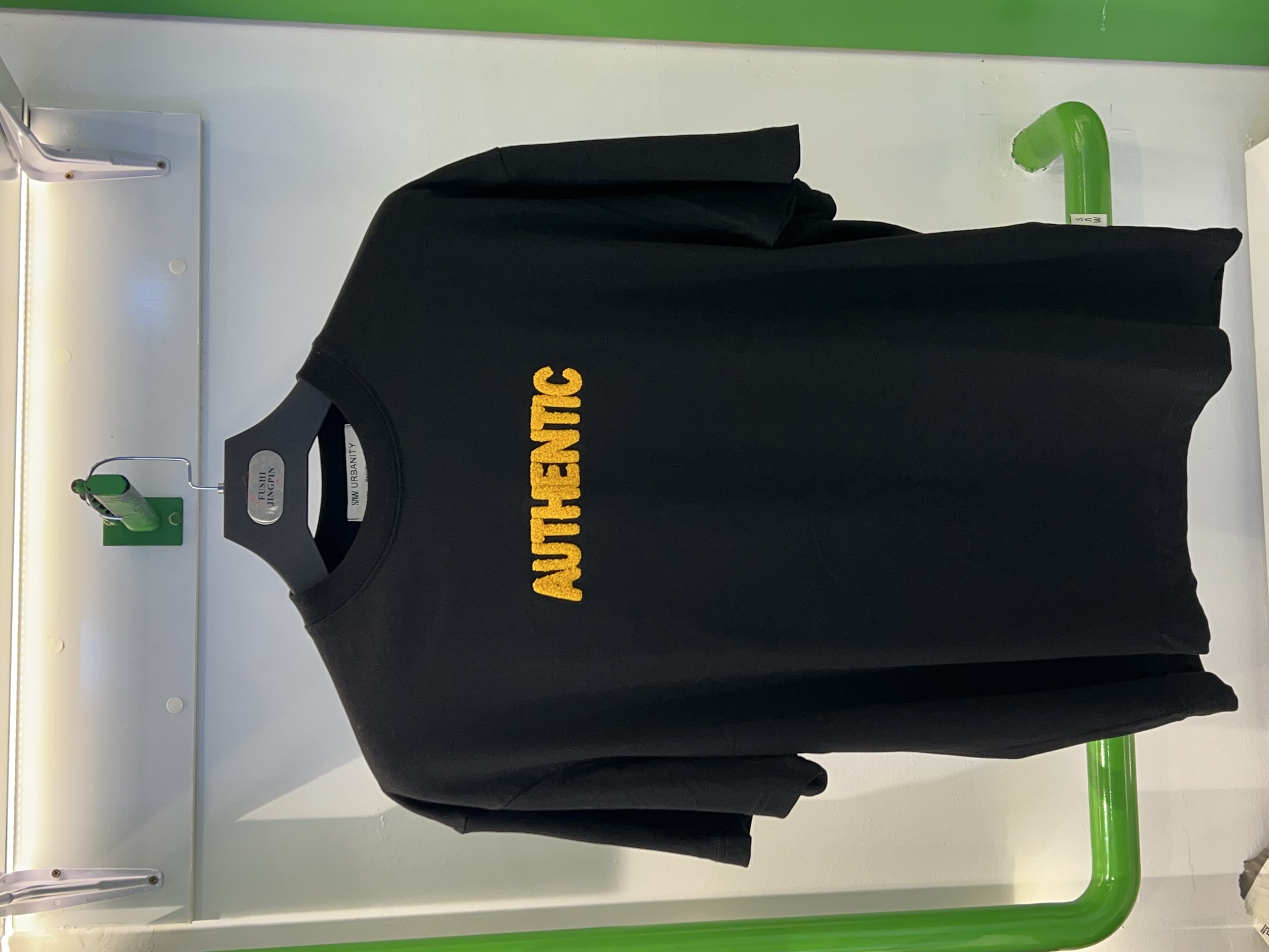 T-shirt authentique noire
