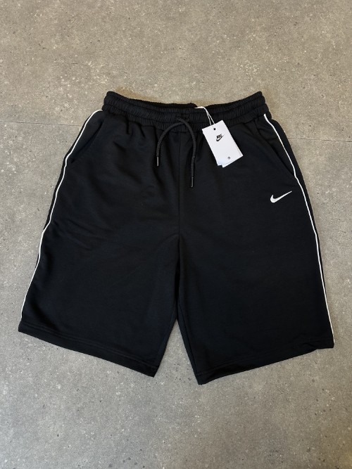 Nike shorts noir