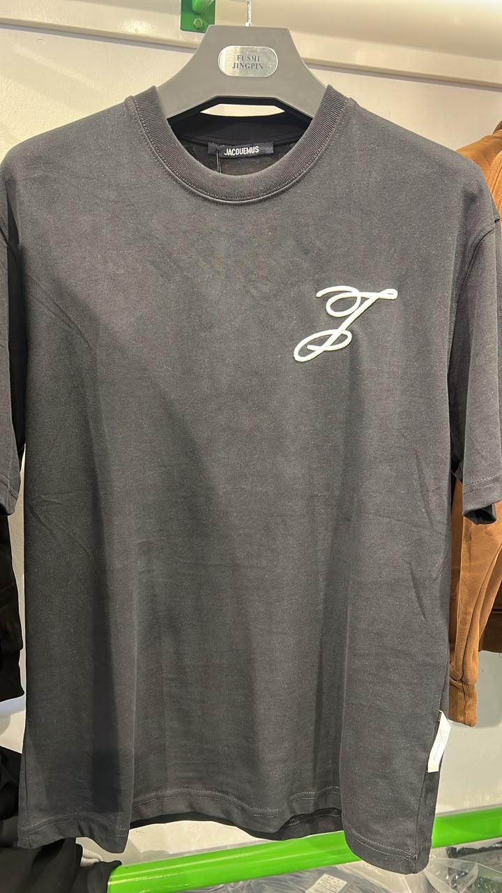 T-shirt  Jacauemus noir
