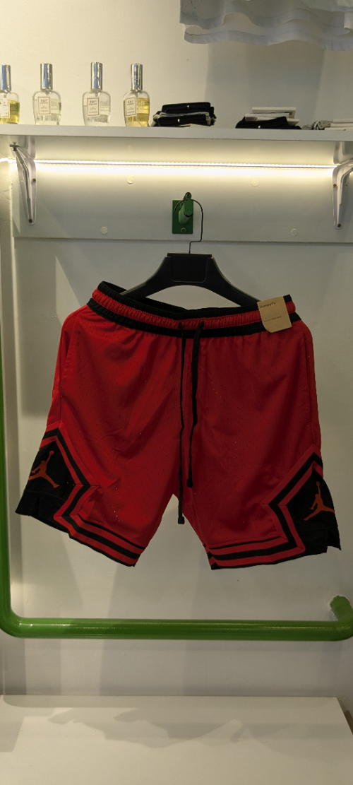 shorts Jordan red black