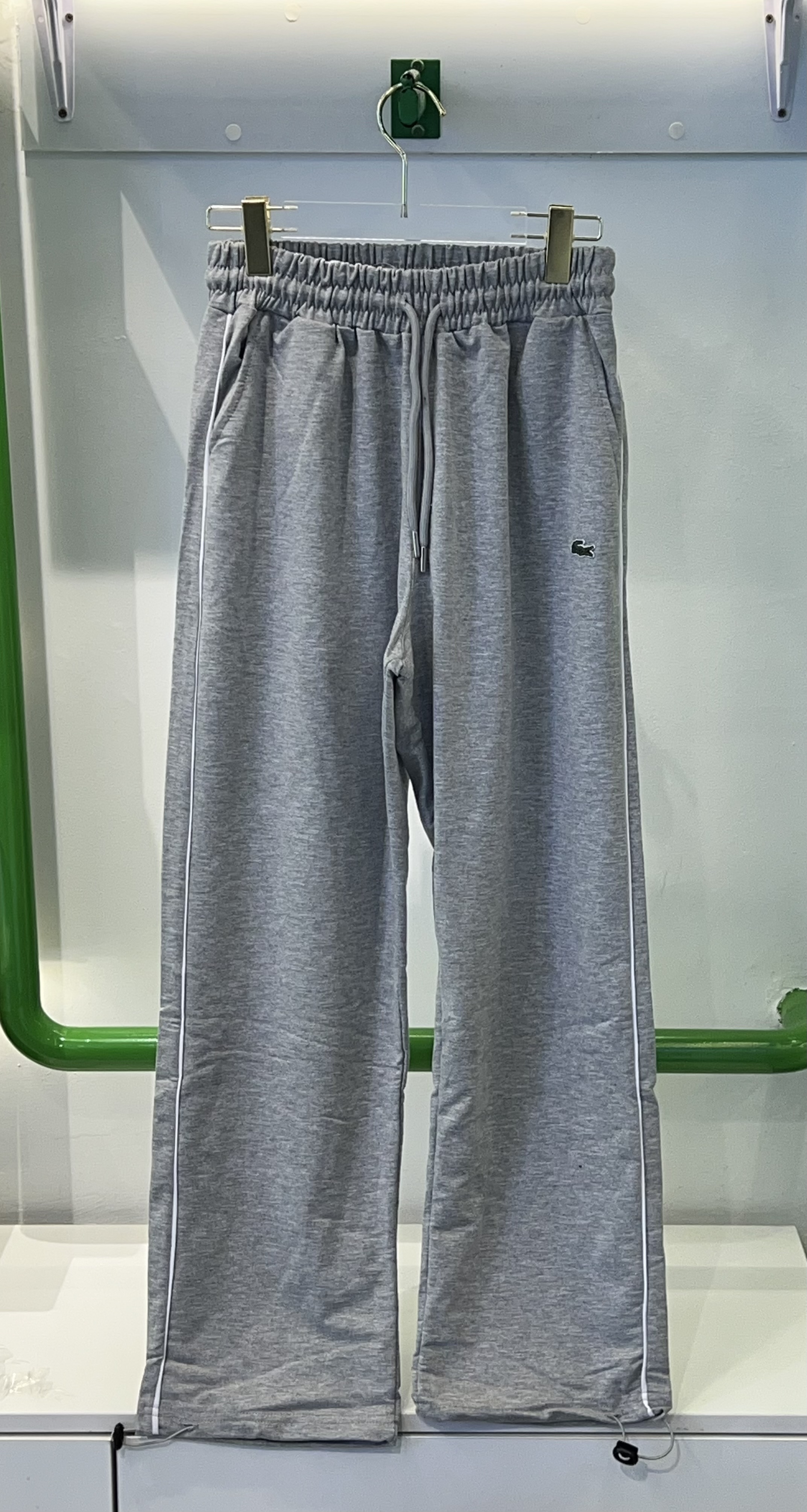 Jogere Lacoste gris